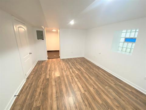 6819 S Artesian Ave, Chicago, IL 60629 photo 14