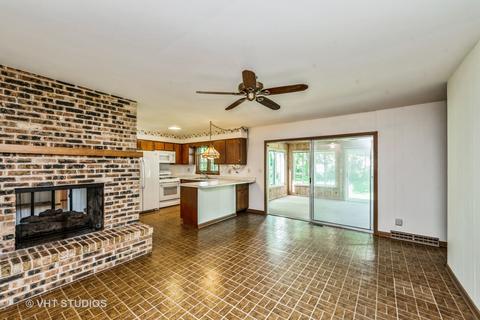 332 Wulff St, Cary, IL 60013 photo 5