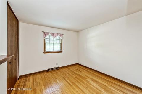 332 Wulff St, Cary, IL 60013 photo 10