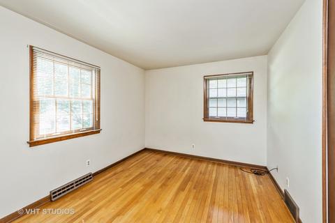 332 Wulff St, Cary, IL 60013 photo 8