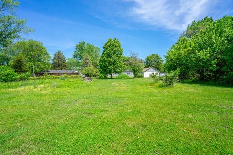 133 E 2nd St, Braidwood, IL 60408 photo 2