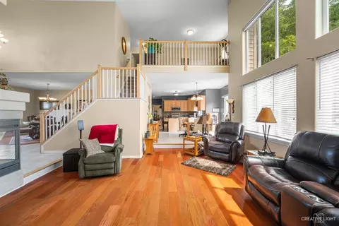 2516 Pinehurst Dr, Aurora, IL 60506 photo 8