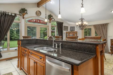24604 S River Trl, Channahon, IL 60410 photo 2