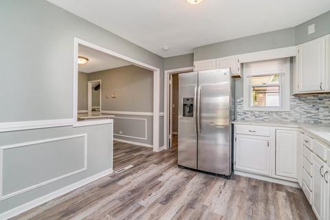 3540 Jackson St, Lansing, IL 60438 photo 14