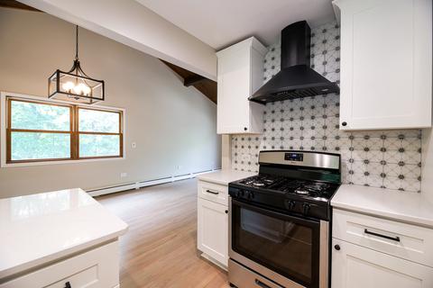103 Wood Dr, Algonquin, IL 60102 photo 8