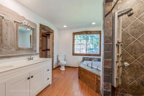 10209 Wilmette Ave, Algonquin, IL 60102 photo 7