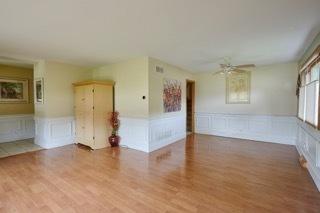 1203 Tulip Ln, Bartlett, IL 60103 photo 10