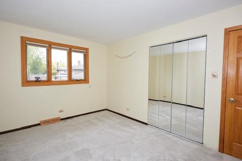 1203 Tulip Ln, Bartlett, IL 60103 photo 6