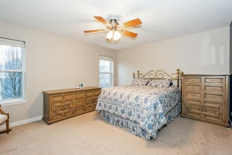 3059 Chalkstone Ave, Elgin, IL 60124 photo 13