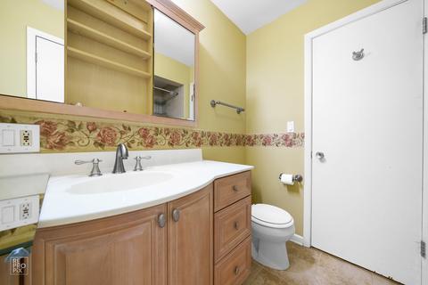 432 Lance Dr, Des Plaines, IL 60016 photo 9