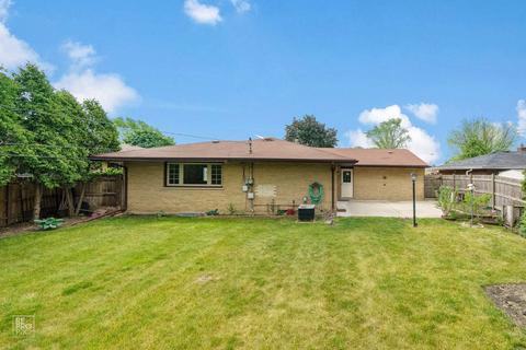 432 Lance Dr, Des Plaines, IL 60016 photo 15