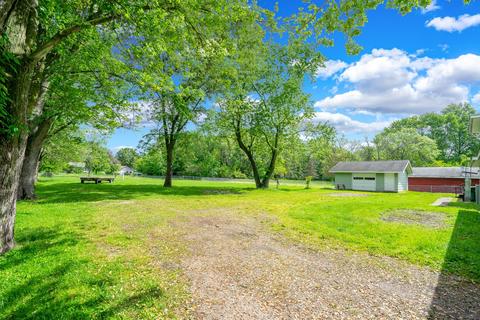 136 E 1st St, Braidwood, IL 60408 photo 4