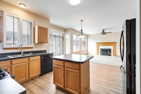 7514 Locust Ln, Plainfield, IL 60586 photo 5