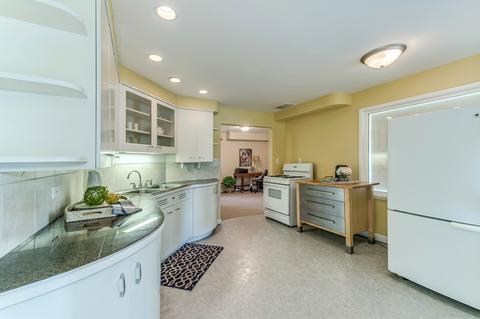 527 Dodson St, Geneva, IL 60134 photo 7