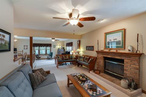 1709 Fairfield Dr, Normal, IL 61761 photo 9