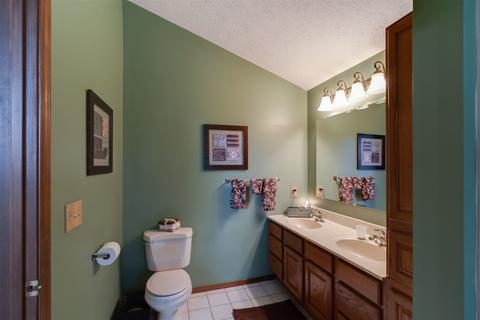 1709 Fairfield Dr, Normal, IL 61761 photo 13