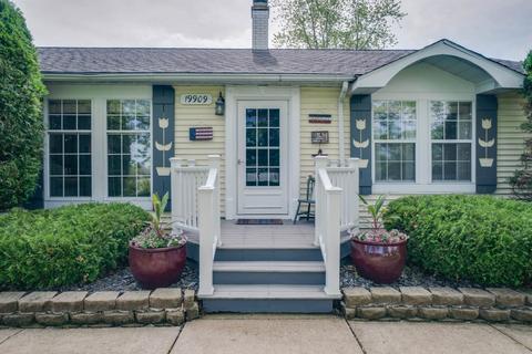 19909 Hillgate Rd, Mokena, IL 60448 photo 3