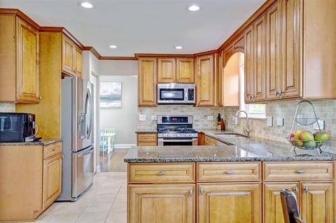 1538 Derby Ln, Bartlett, IL 60103 photo 12