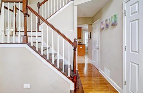 1538 Derby Ln, Bartlett, IL 60103 photo 9