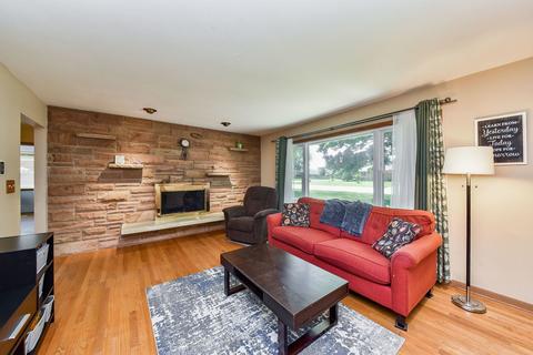 809 N Fordham Ave, Aurora, IL 60506 photo 3