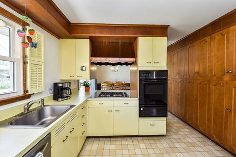 809 N Fordham Ave, Aurora, IL 60506 photo 7