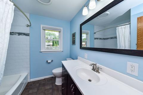 809 N Fordham Ave, Aurora, IL 60506 photo 13
