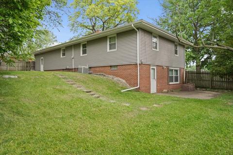 408 E Vernon Ave, Normal, IL 61761 photo 25