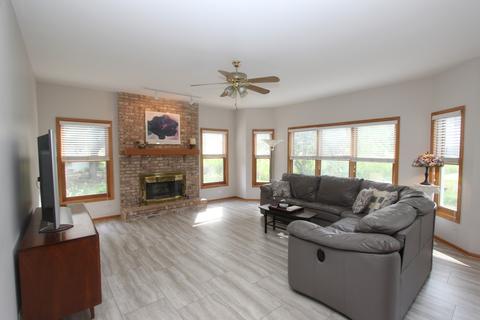 2121 Burnham Ct, Algonquin, IL 60102 photo 19