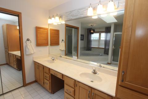 2121 Burnham Ct, Algonquin, IL 60102 photo 25