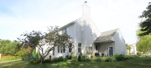2121 Burnham Ct, Algonquin, IL 60102 photo 2