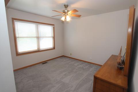 2121 Burnham Ct, Algonquin, IL 60102 photo 28