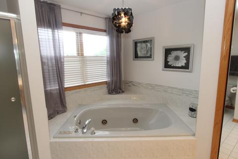 2121 Burnham Ct, Algonquin, IL 60102 photo 26
