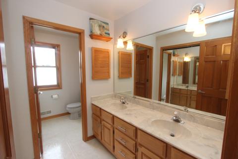 2121 Burnham Ct, Algonquin, IL 60102 photo 32