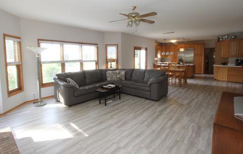 2121 Burnham Ct, Algonquin, IL 60102 photo 21