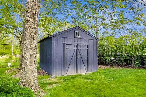 1411 Maple St, Glenview, IL 60025 photo 49