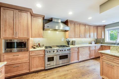 1411 Maple St, Glenview, IL 60025 photo 14