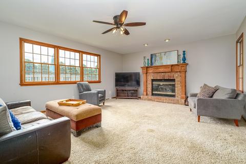 1286 Eldamain Rd, Plano, IL 60545 photo 20