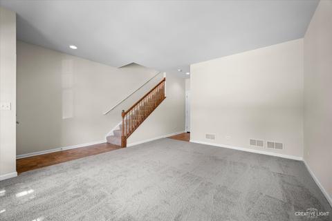 159 S Grove Ave, Elgin, IL 60120 photo 4