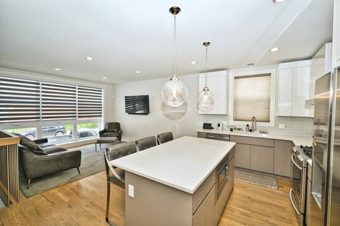 1209 E 46th St #1E, Chicago, IL 60653 photo 6