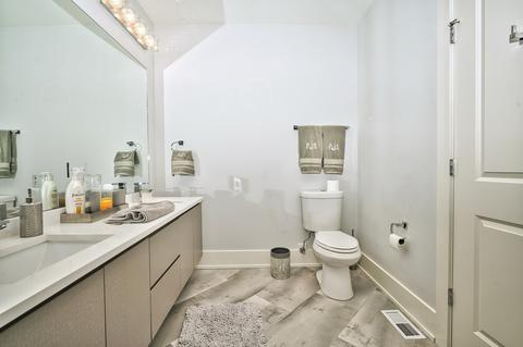 1209 E 46th St #1E, Chicago, IL 60653 photo 18