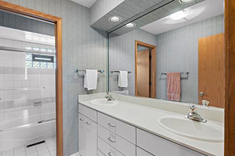 2015 Franklin Dr, Glenview, IL 60026 photo 22