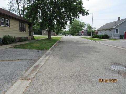13 W 31st Pl, Steger, IL 60475 photo 2