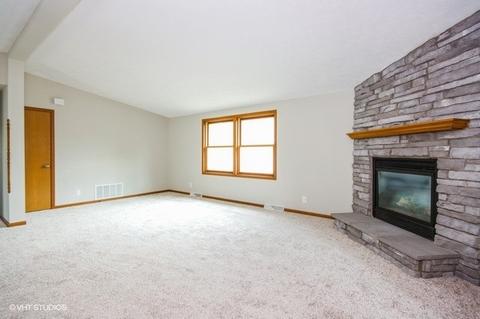 102 S Elm St, Mclean, IL 61754 photo 8