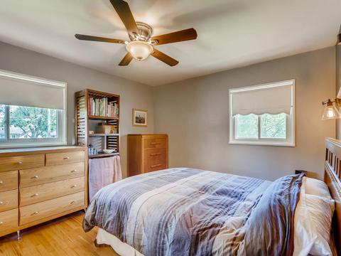 665 Western St, Hoffman Estates, IL 60169 photo 13