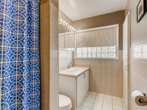 665 Western St, Hoffman Estates, IL 60169 photo 19