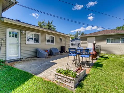 665 Western St, Hoffman Estates, IL 60169 photo 24