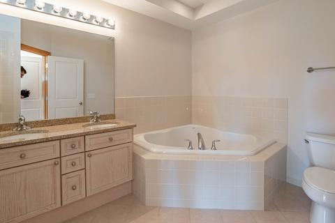 730 1st Ave, Des Plaines, IL 60016 photo 13