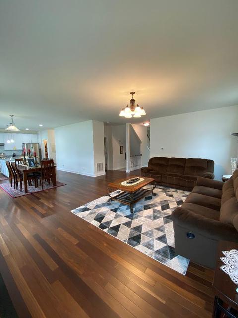 316 Longview Dr, Elgin, IL 60124 photo 5