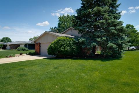 114 Hammitt Dr, Normal, IL 61761 photo 30