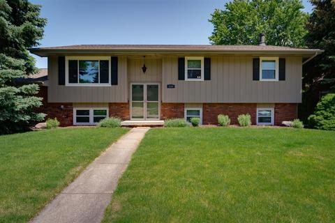 114 Hammitt Dr, Normal, IL 61761 photo 1